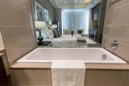 Sandton Skye Apartment Γιοχάνεσμπουργκ Εξωτερικό φωτογραφία